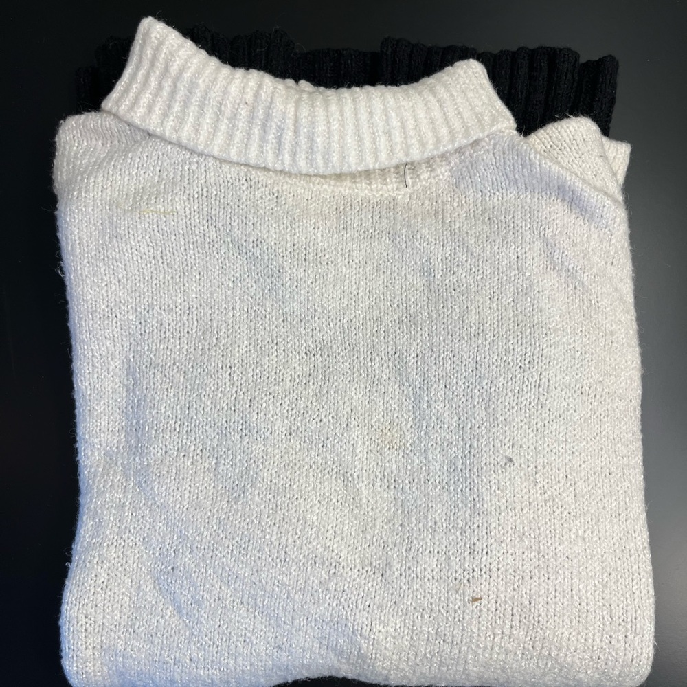 Color block sweater - Picture 2 of 4